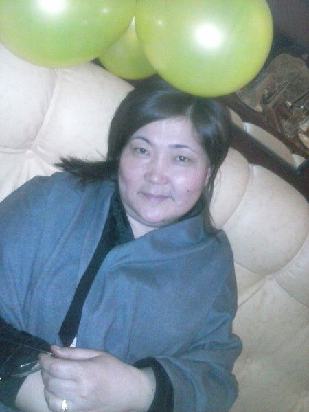 Айман Смиева