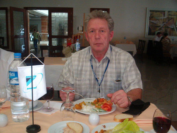 Виктор Молин