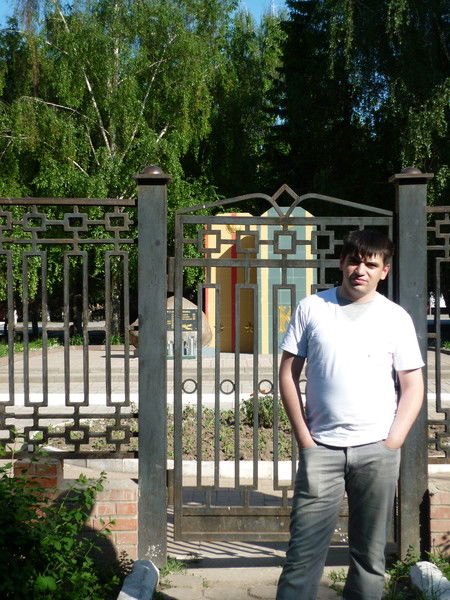 Виталий Тумелевич