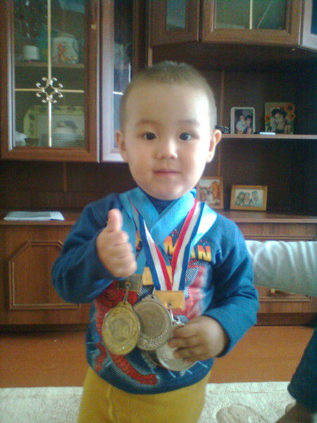 Арман Сураншиев