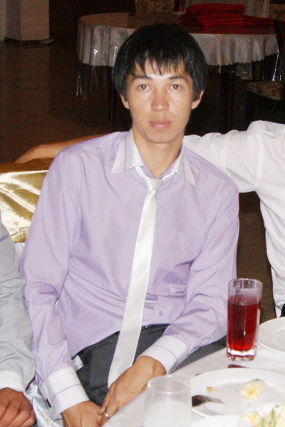 Bekzat Navrezbaev