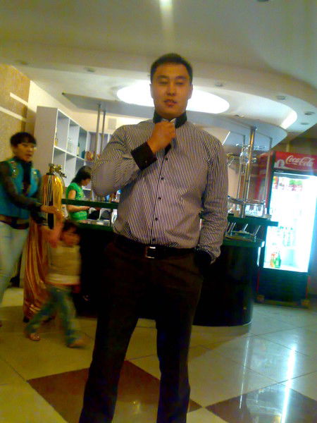 Айдос Исатаев