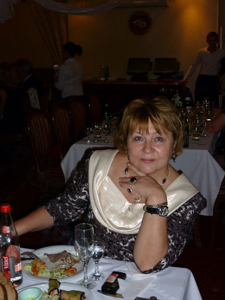 Елена Прудникова