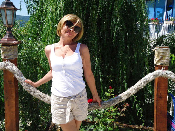 Сахарова Инна