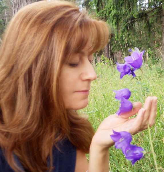 Елена Чернобров