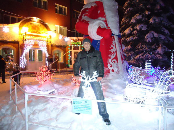 Артем Савелов