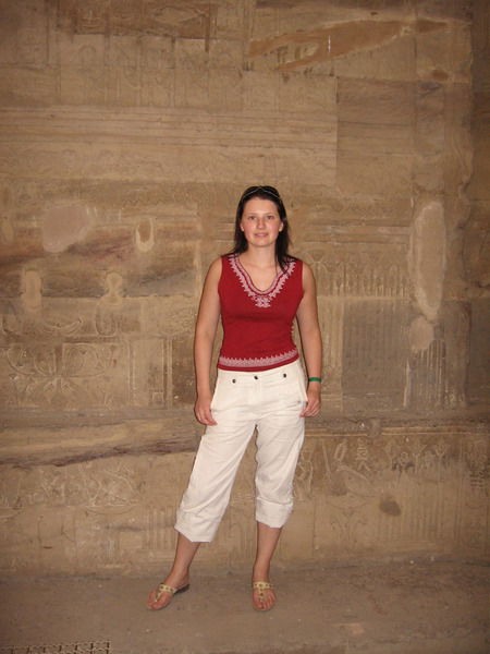 Анна Неверова