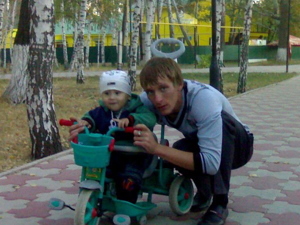 Александр Пархоменко