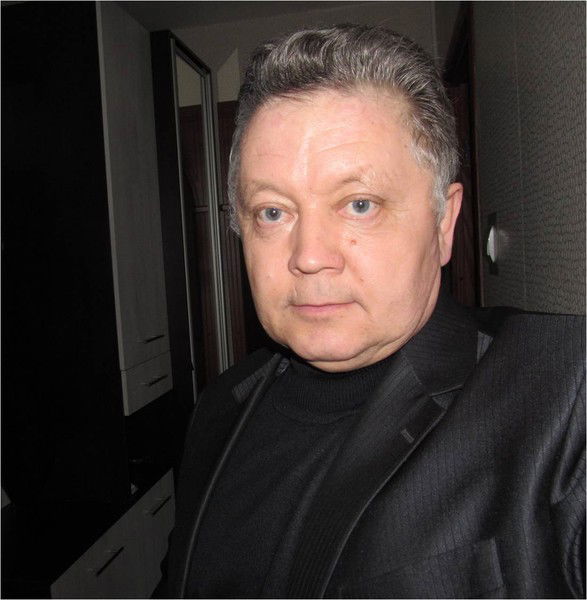 Александр Белоусов