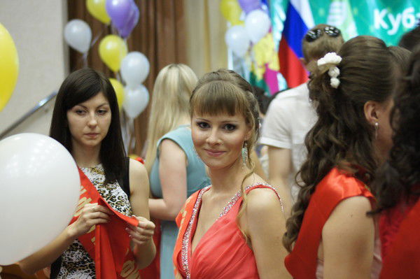 Дина Пелипенко