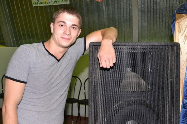 Роман Величко