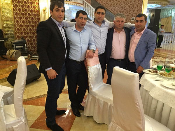 Неизвестно Неизвестно