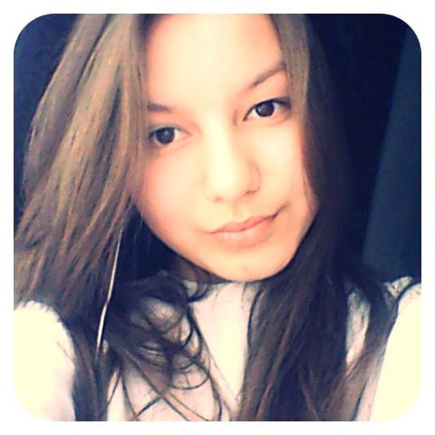 Диана Аханова