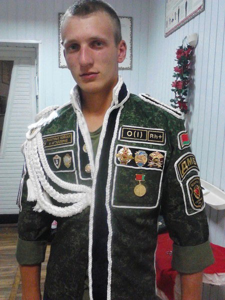 Артем Добрыднев