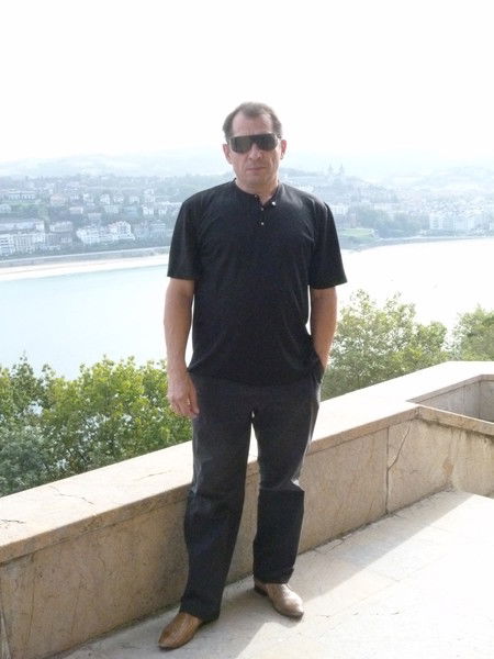 Андрей Андреев