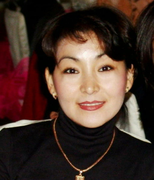 Асия Избасарова