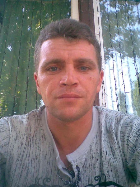 Толик Вороной