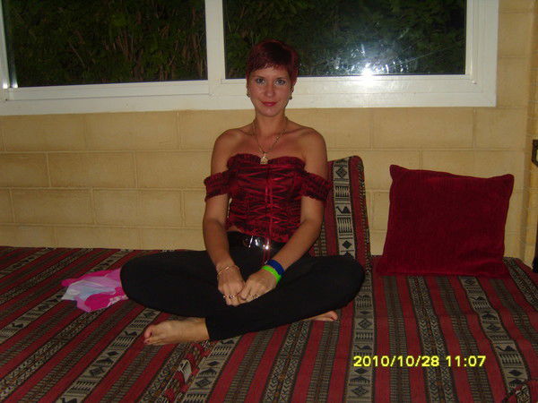 Людмила Жарникова