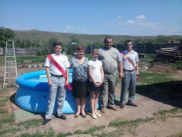 Владимир Зверев