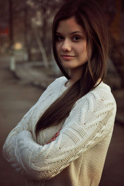 Вика Олейник