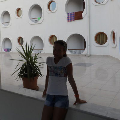 Дарья Холод