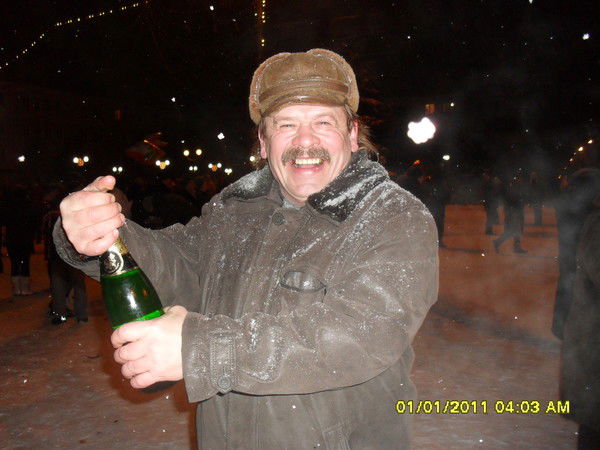 Александр Жуков