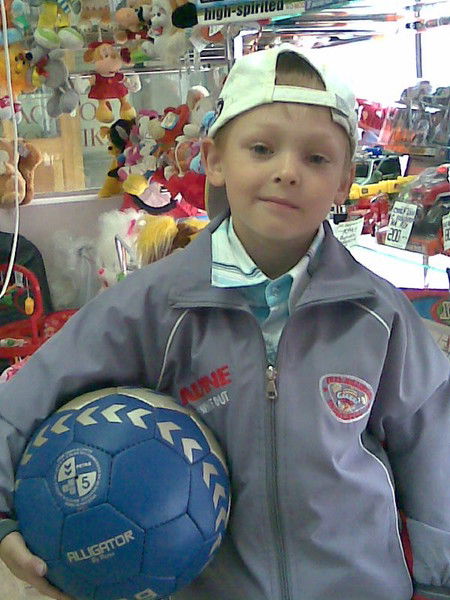 Миша Петров