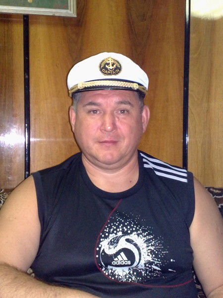 Леонид Парамонов