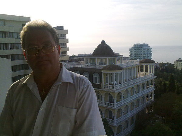 Виктор Гуляев