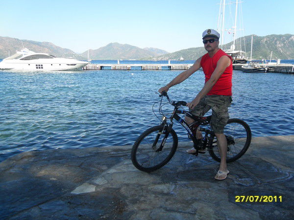 Олег Семёнов