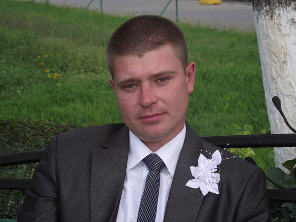 Константин Резников