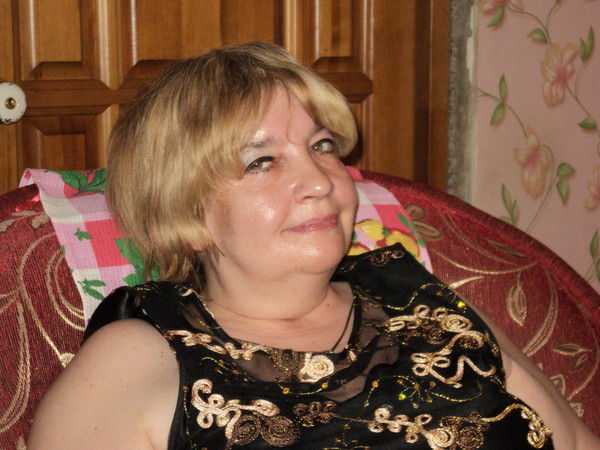 Елена Латышева