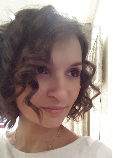 Александра Кривулина