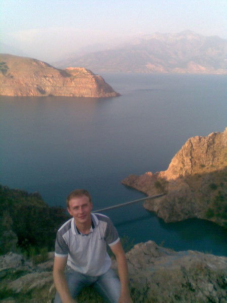 Андрей Андрей