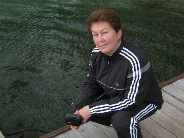 Лена Шестакова