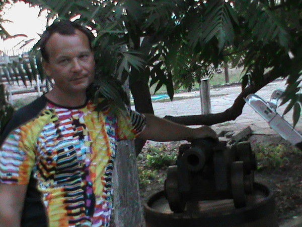 Иван Иванов