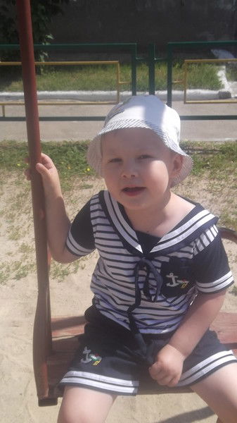 Лена Бондарева