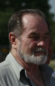 Николай Попов