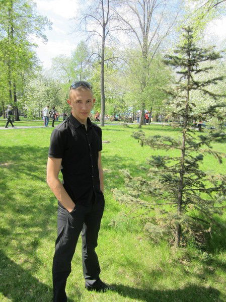 Сергей Новоженов