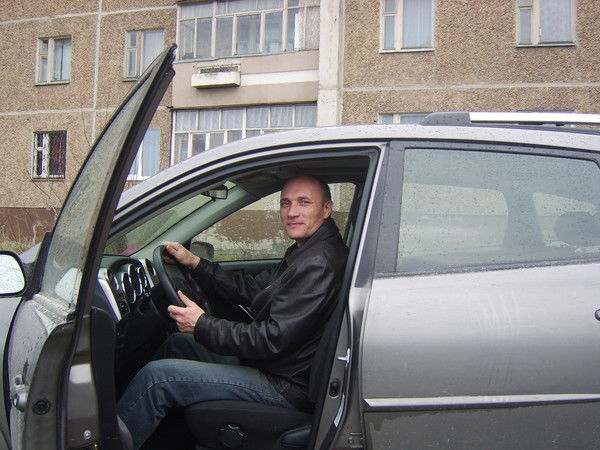 Алексей Вялов