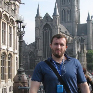 Александр Вдовин