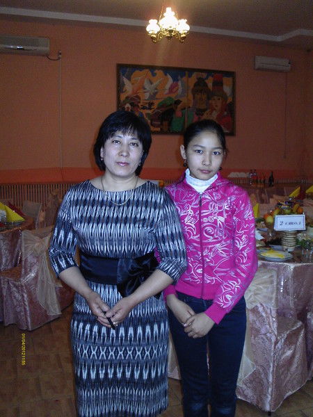 Лаура Сапаржанова