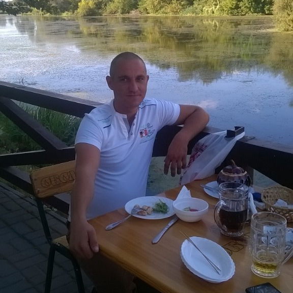 Виталий Марьян