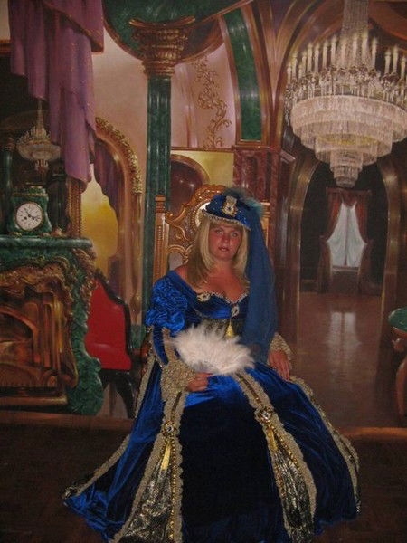 Неизвестно Неизвестно