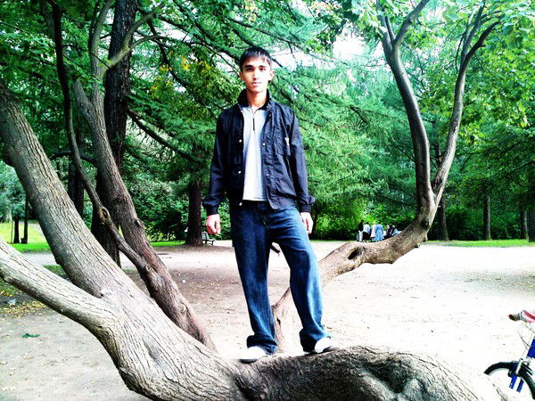 Savlat Jalolov **element**