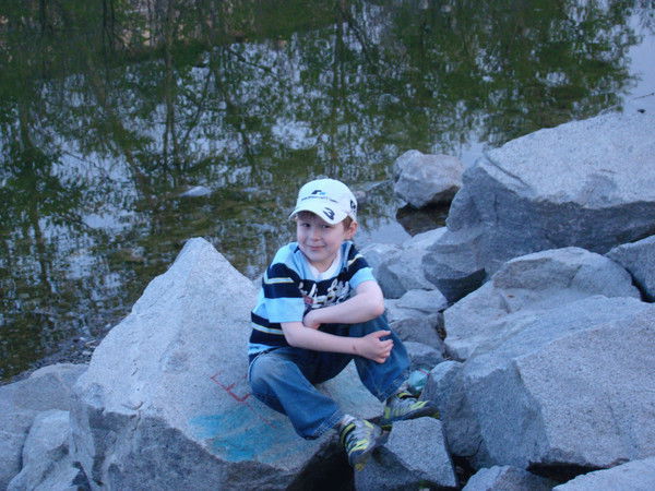 Антон Богданов