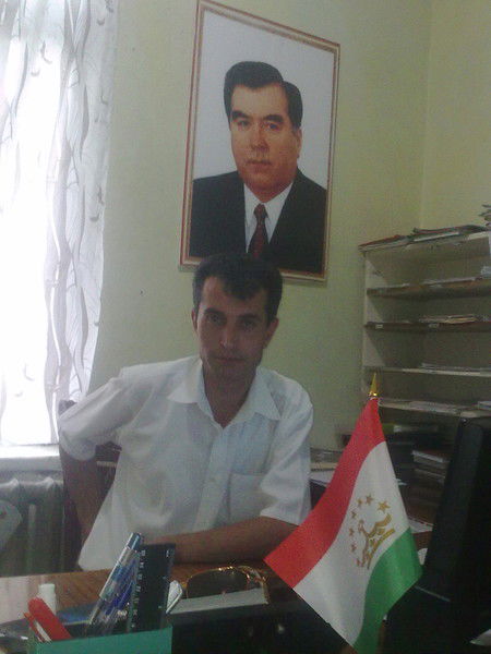 Некбахт Пулотов