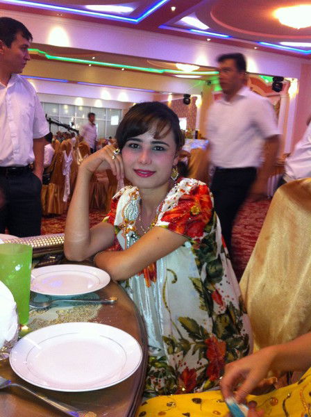 Парвина Ашурова