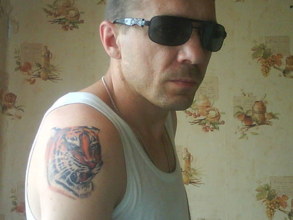 Олег Александров