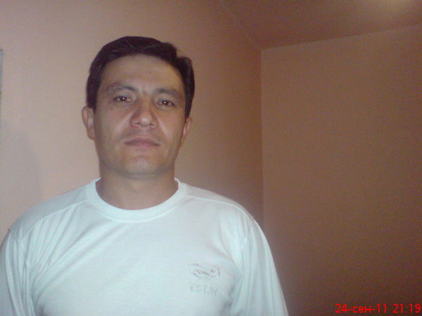 Умид Каримов